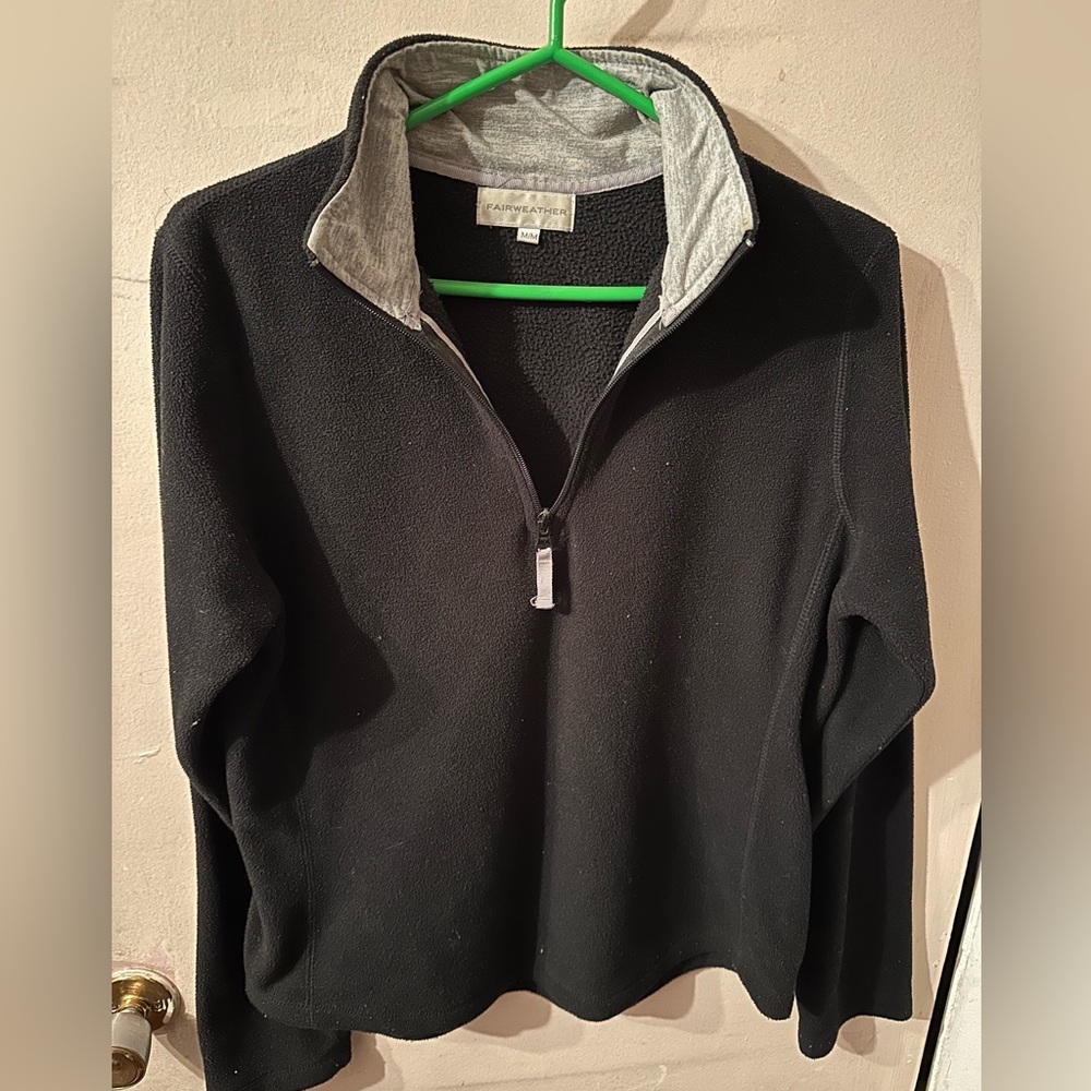 Fairweather fleece sweater size medium